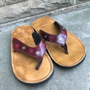 Women’s combat flip flops